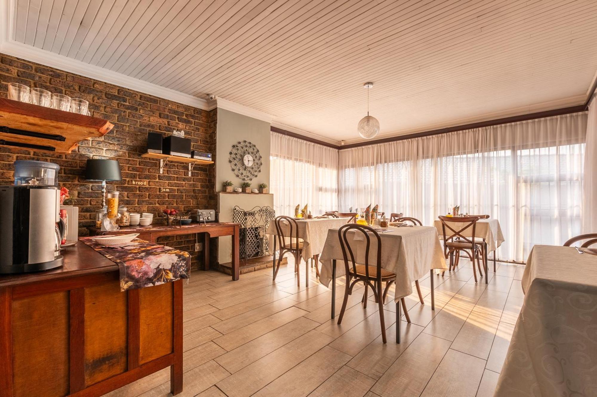 Diamond Rose Guest House Middelburg  Exterior photo