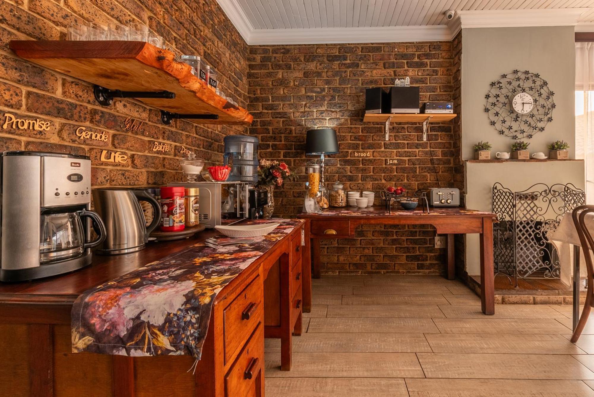 Diamond Rose Guest House Middelburg  Exterior photo